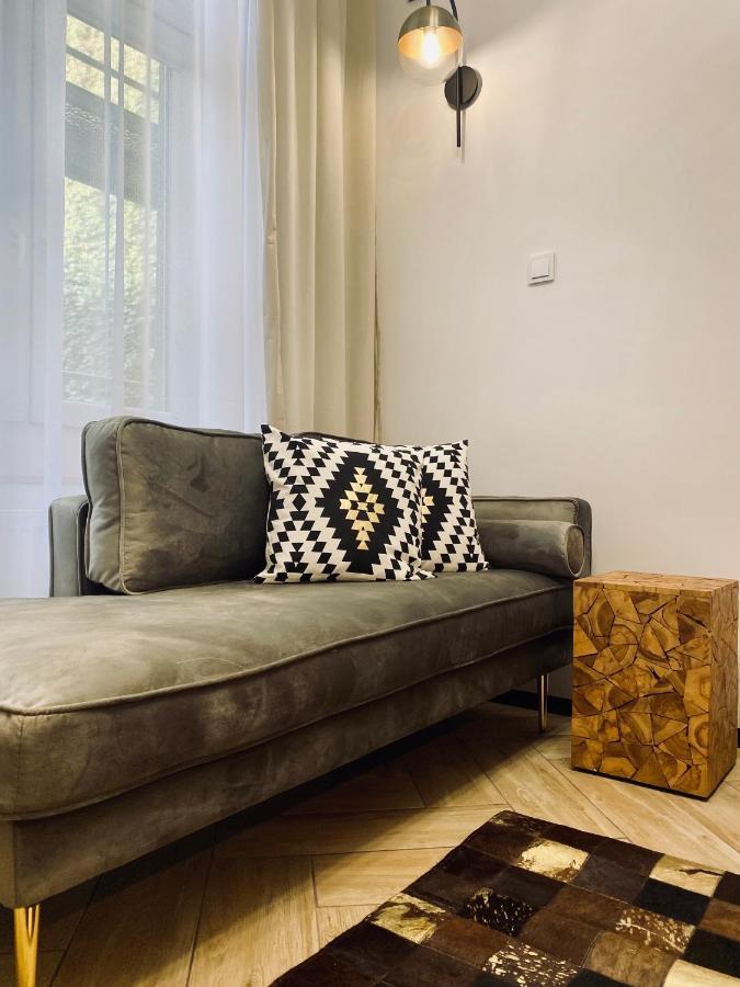 Apartment Premium Jacuzzi For Couples, Old Town Krasków Εξωτερικό φωτογραφία